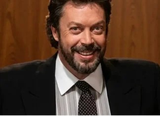 Tim Curry, găsit mort la 80 de ani: ce dezvăluie apelul la 911 Tim Curry, găsit mort la 80 de ani