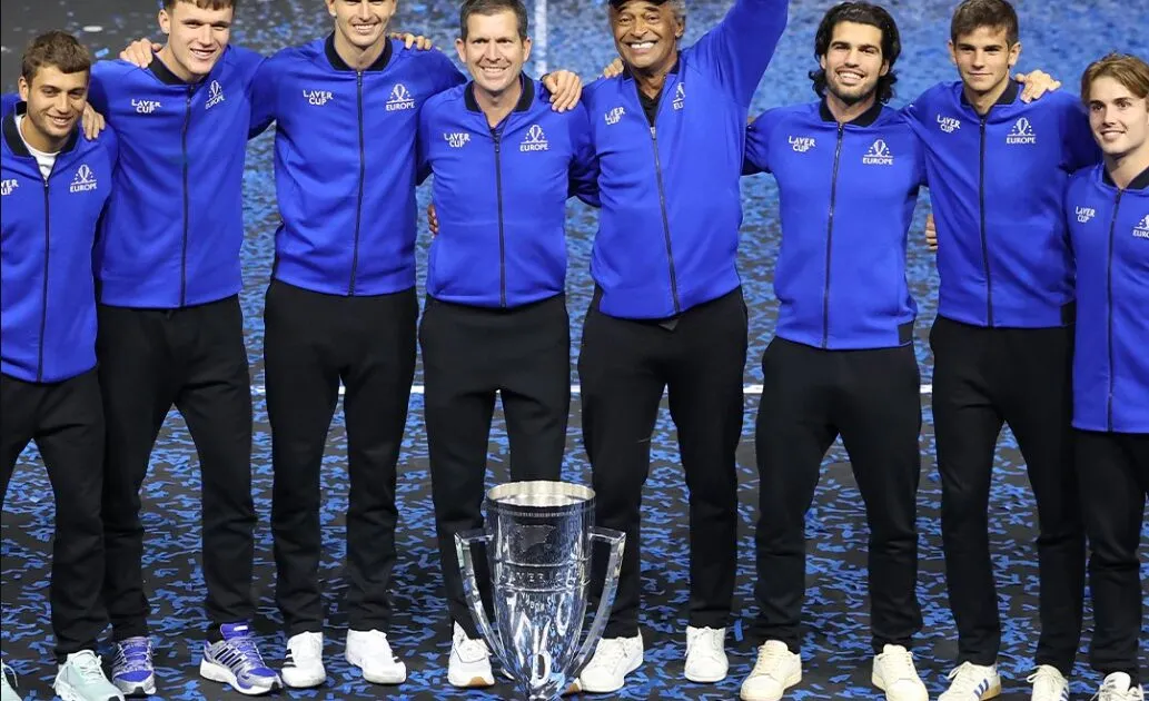 Alexander Zverev aduce Europei trofeul Laver Cup, după victoria de la Londra Alexander Zverev aduce Europei trofeul Laver Cup, după victoria de la Londra