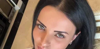 Trupă de mariachi la ceremonia de rămas-bun pentru Mădălina Apostol